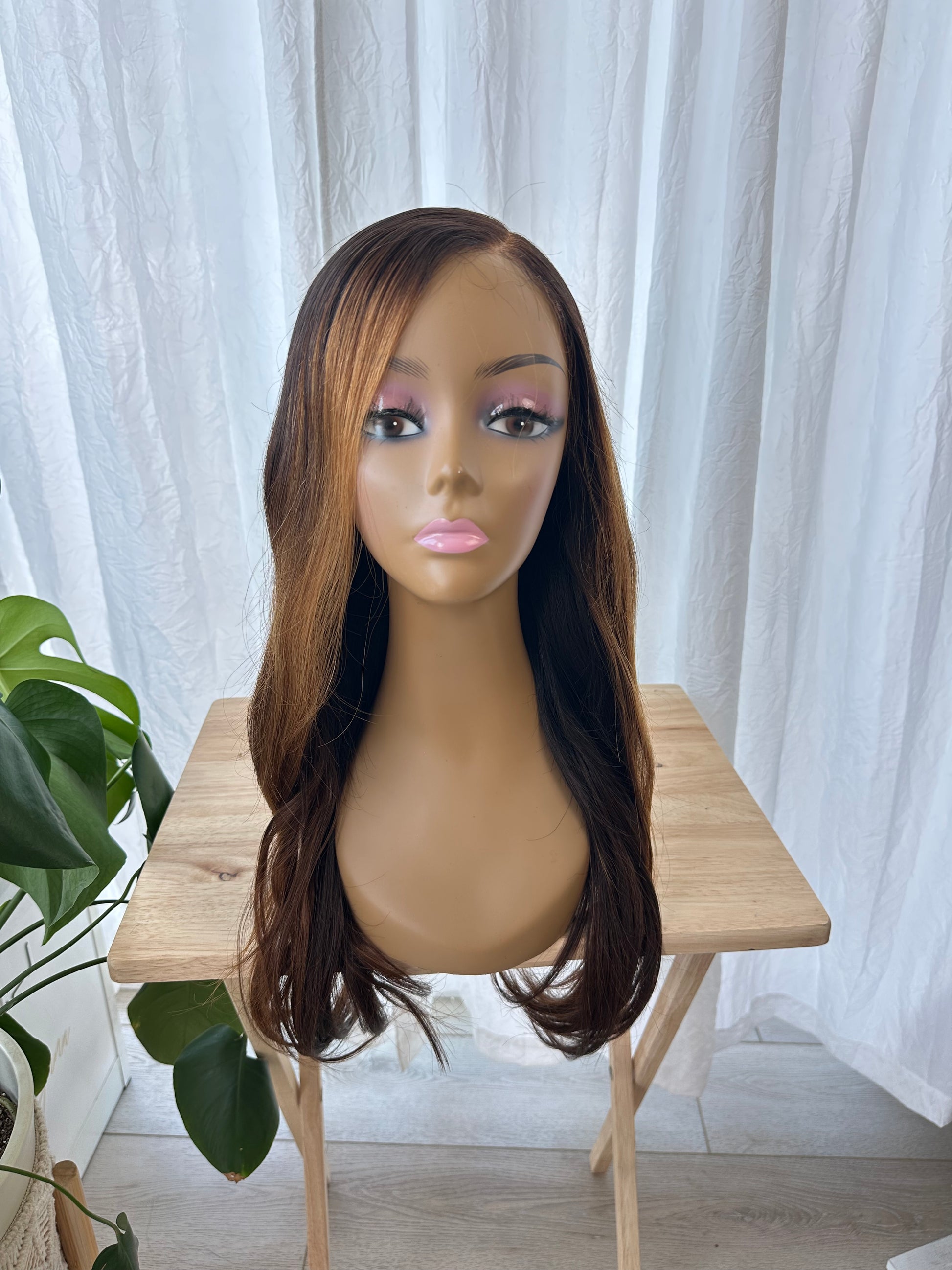 Hairvivi Julia